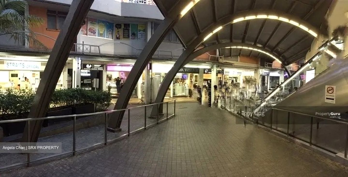 Clementi Avenue 3 (D5), Shop House #544669201